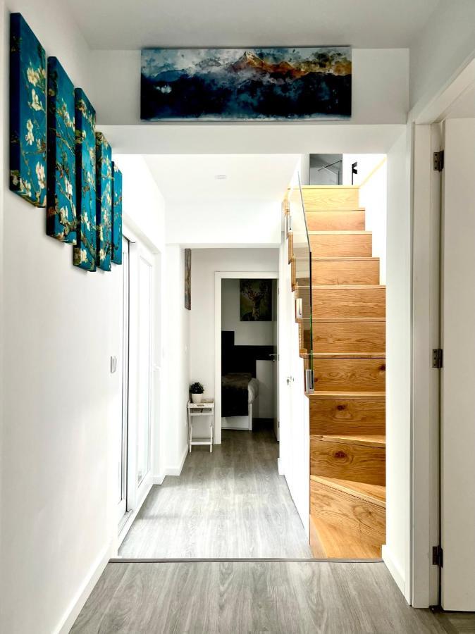 Apartment Luxury Penthouse - River Gallery Art - View&center *