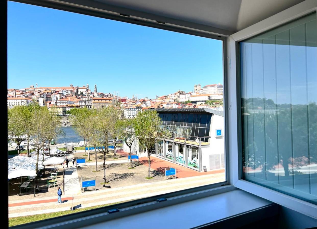 Luxury Penthouse - River Gallery Art - View&center Apartment Vila Nova de Gaia